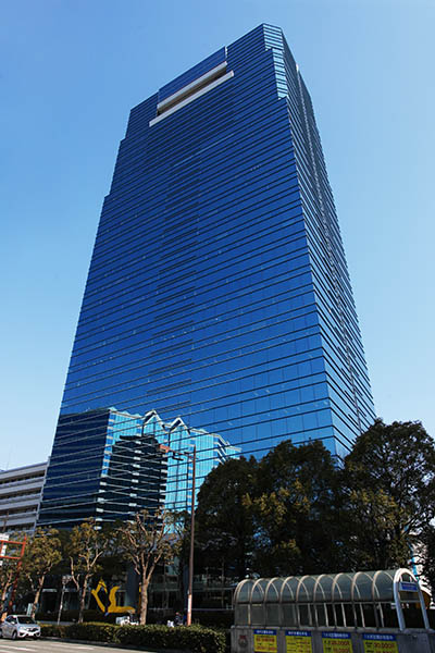 神戸クリスタルタワー