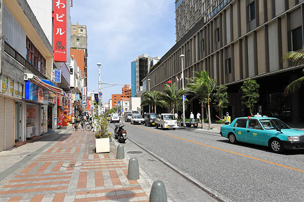 ホテル コレクティブ(HOTEL COLLECTIVE)