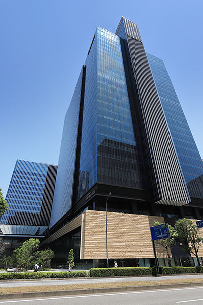 横浜シンフォステージ(京急EXホテルみなとみらい横浜)