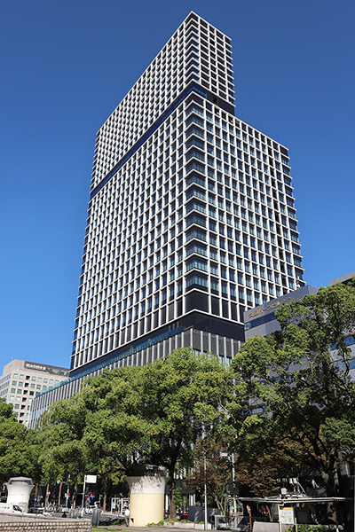 中日ビル(ザ ロイヤルパークホテル アイコニック 名古屋)