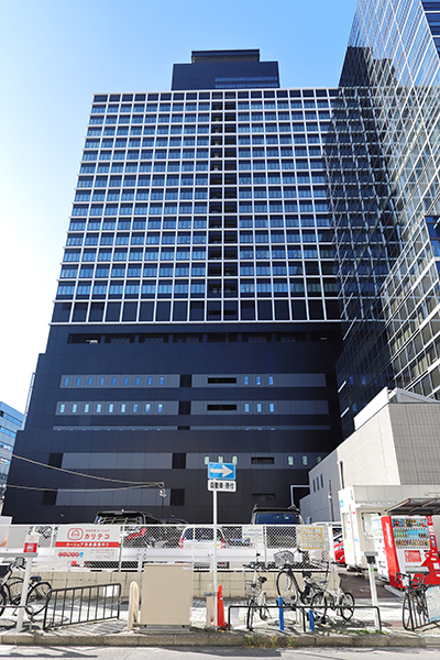 中日ビル(ザ ロイヤルパークホテル アイコニック 名古屋)