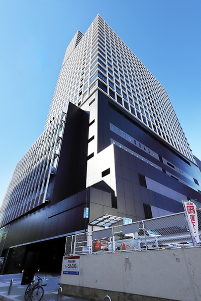 中日ビル(ザ ロイヤルパークホテル アイコニック 名古屋)