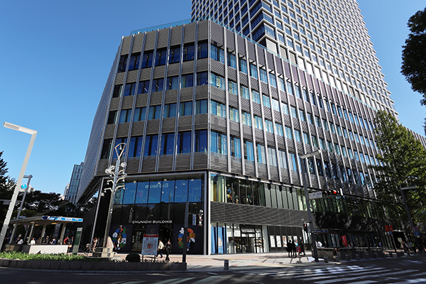 中日ビル(ザ ロイヤルパークホテル アイコニック 名古屋)